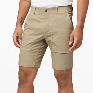 Lululemon Men’s Weekender 9 Inch Short 30